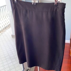 Sophie Max A-line pencil skirt. Black. Size 0/2.